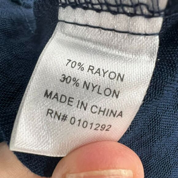 Lulu-B Tunic Tank Top Womens 1X Navy Blue Shark Bite Slit Hem V Neck Sleeveless - Picture 7 of 8